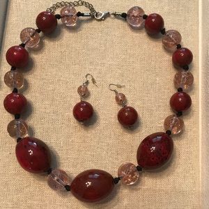 Chunky necklace and earring set